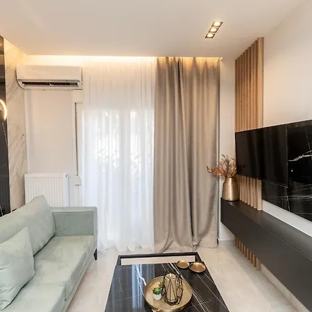 Zealot Apartment *
